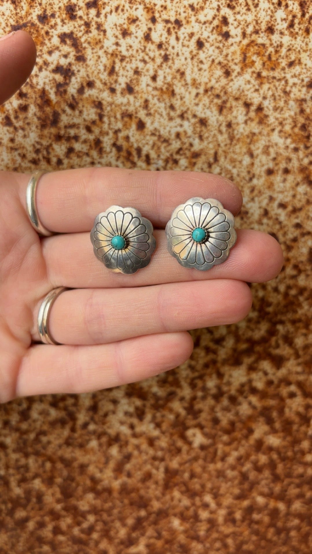 Daisy Concho Studs
