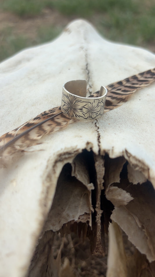 Engraved Flower Ring Adjustable 8-10